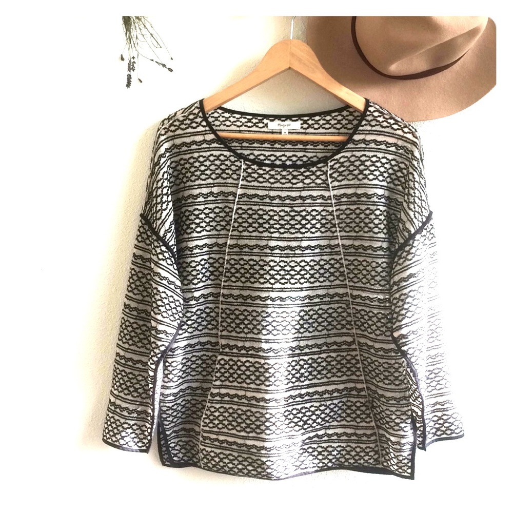 Madewell Embroidered Light Sweater. Size medium